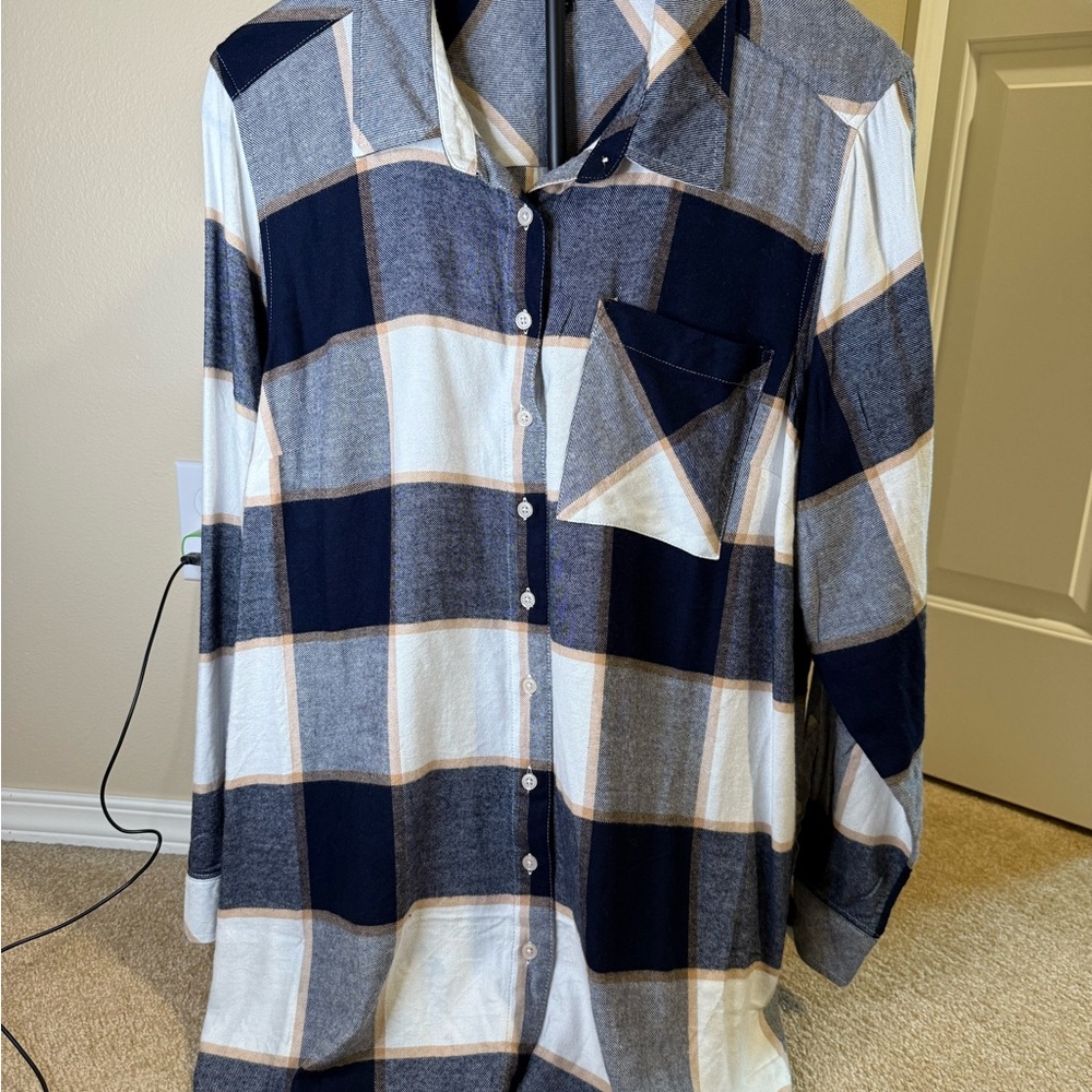Torrid Lizzie Long Sleeve Tunic Shirt